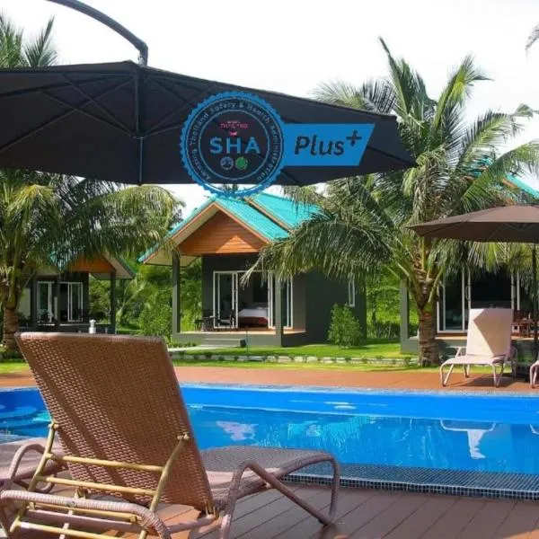 Hongte Khaolak Resort, hotel in Khao Lak