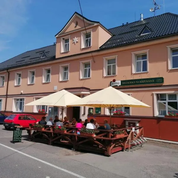 Penzion a restaurace na Křižovatce, hotel a Polevsko