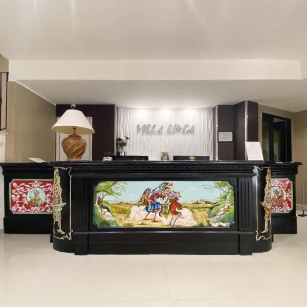 Hotel & Apartments Villa Linda، فندق في جيارديني ناكسوس