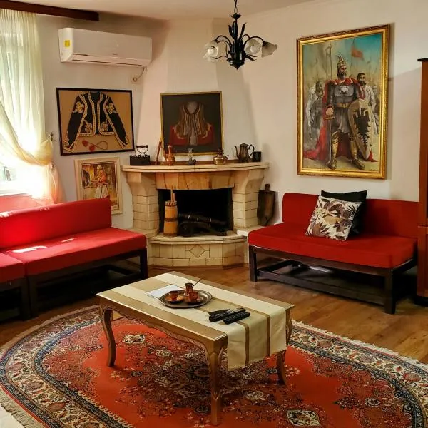 Unique Traditional House, hosted by J&G, hotel v destinaci Tirana