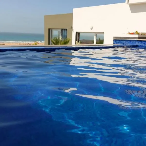 2 bungalows avec vue sur mer et piscine PARTAGEE, hotel v destinaci Oualidia