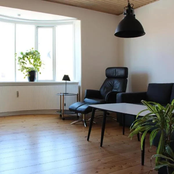 Søgade 7, 1st, 8500 Grenaa, hotel v destinaci Grena