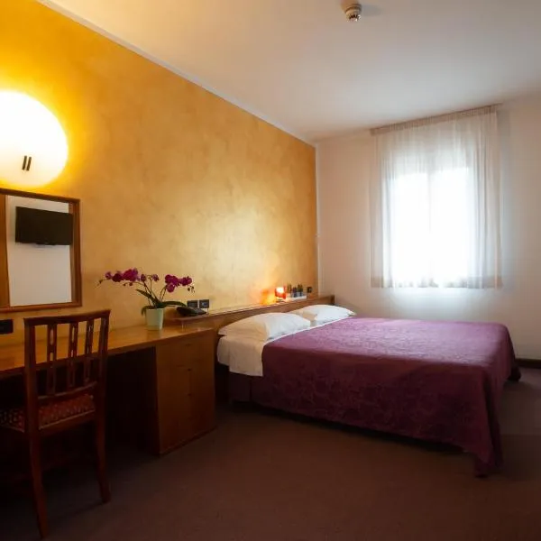 Hotel Cima, hotel in Colle Umberto