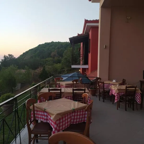 HOTEL ΗΩ (ΞΕΝΩΝΑΣ ΤΣΙΑΧΡΗΣ), hotel en (( Tsardháki ))