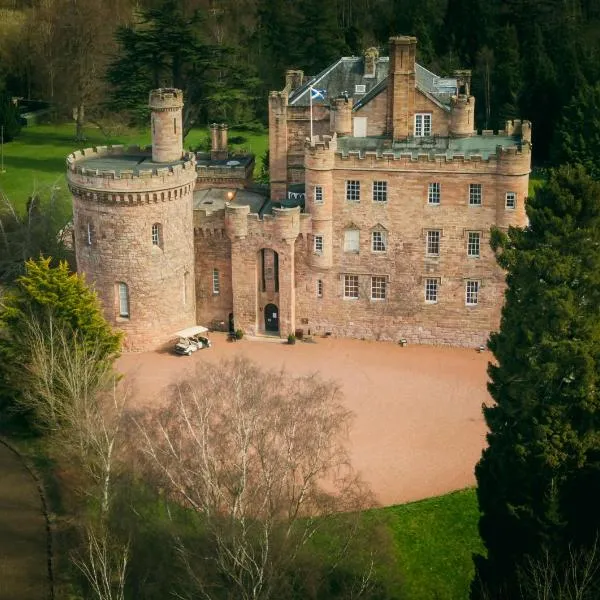 Dalhousie Castle Hotel, hotel di Newtongrange