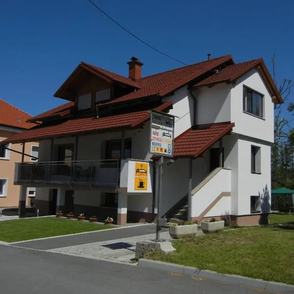 Rooms & Apartment Mira G., hotel en Postojna