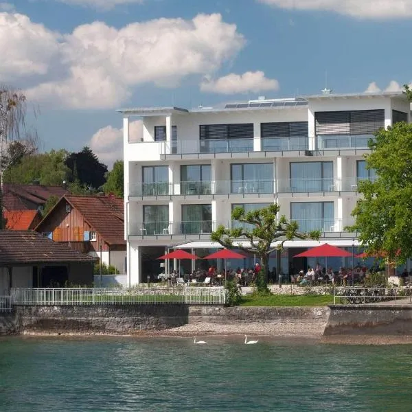 Seehotel Kressbronn، فندق في كريسبرون ام بوندنس