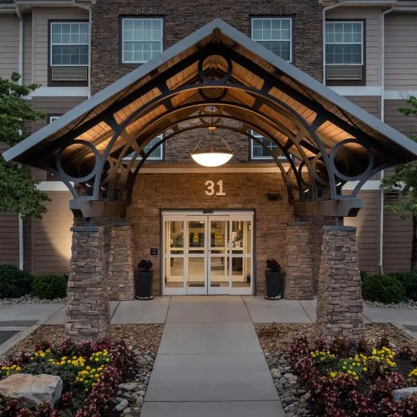 Staybridge Suites Greenville I-85 Woodruff Road, an IHG Hotel, hotel em Green Fields