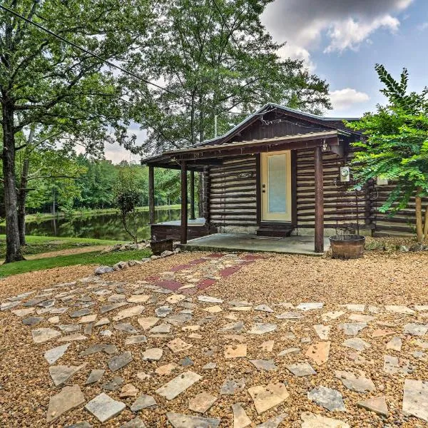 1950s Serenity Pond Cabin with View Peace and Quiet!, hotel in Talladega