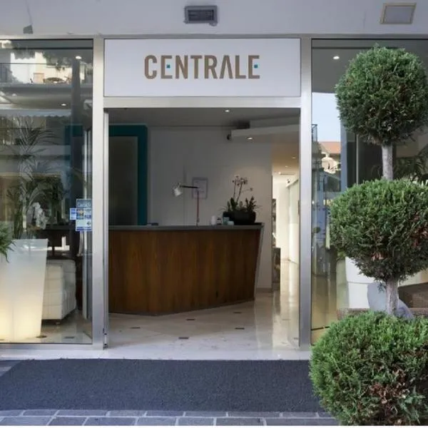 Hotel Centrale, hotelli kohteessa Lido di Jesolo