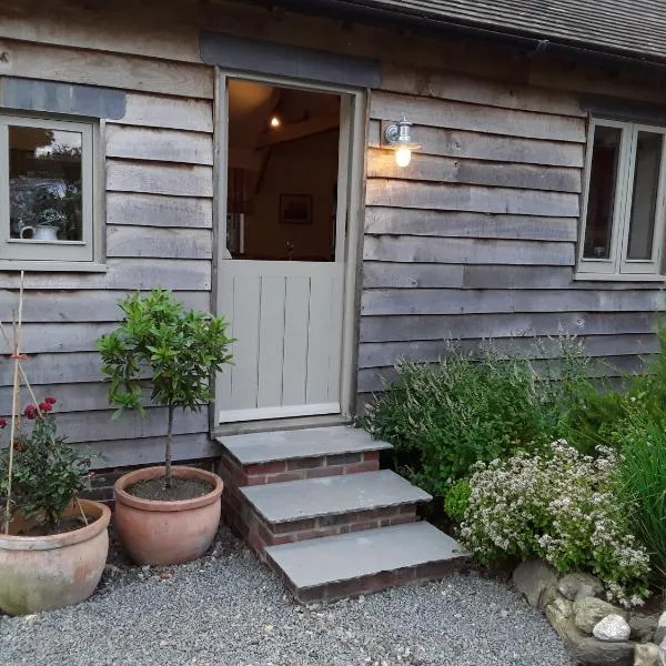 The Old Cowshed, hotel v destinaci Roundwood