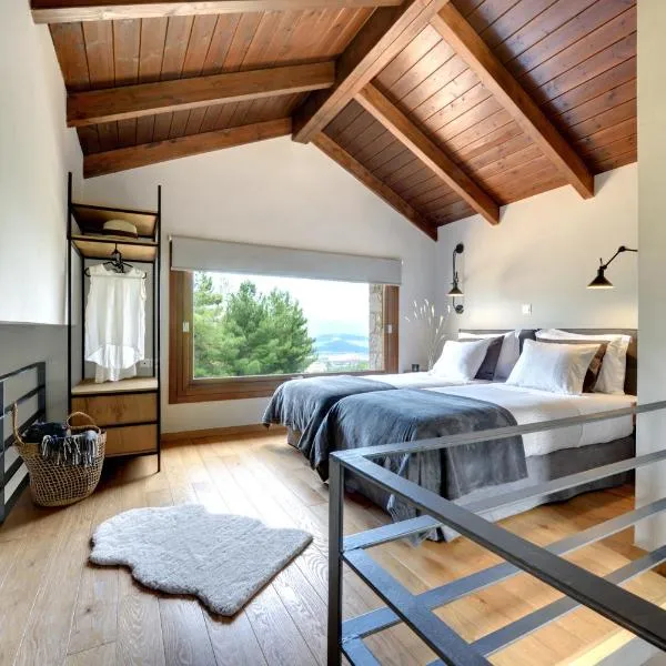 Amfikleia Chalet by Relax in Greece, hotel a Amfiklia