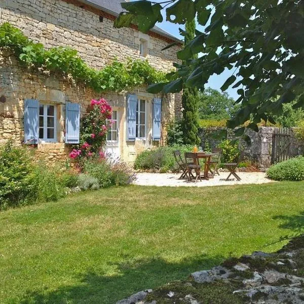 Gîte écologique en vallée de la Dordogne Lotoise, hotel em Gignac