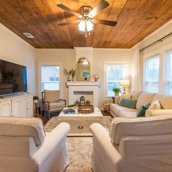 NEW-Ethel Rose Cottage-5 min to Magnolia Silos, hotel a Waco