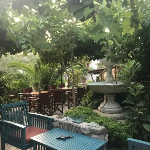 Bochtis Acrogiali, hotel din Ammoudia