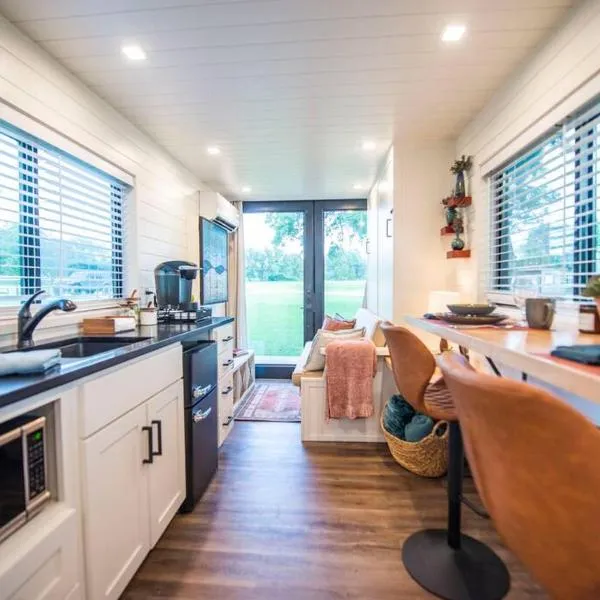 NEW The Brazos-Tiny Home 12 Min to downtown, hotel v destinaci Bellmead