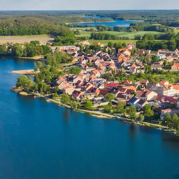 Nad Jeziorem Kochle, hotel en Jabłonka Stara