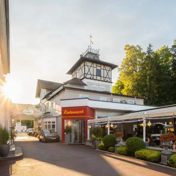 Hotel Post Wrann, hotell i Velden am Wörthersee