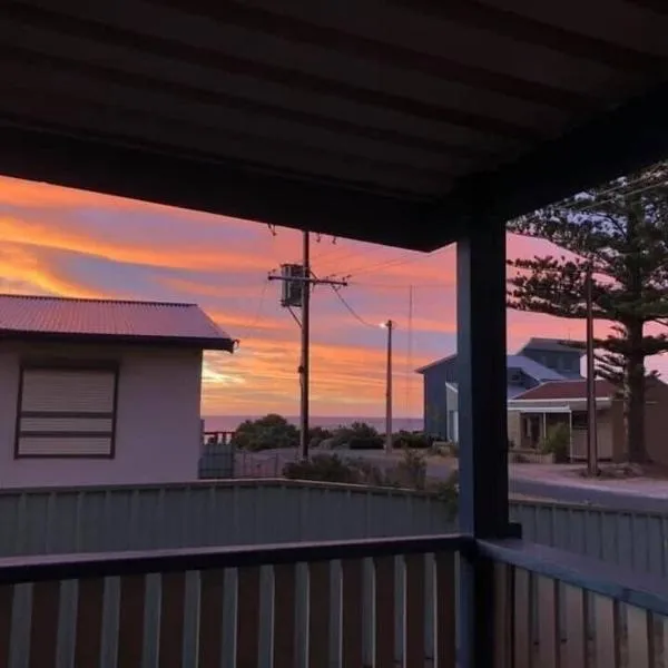 Lynchs Sea View - Within 100m to the Beach, hotel di Wallaroo