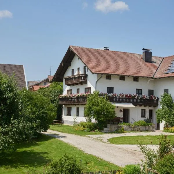 Beim Dobler, hotel v destinaci Höslwang