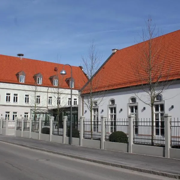 Alte Brauerei Mertingen, hotel en Rain