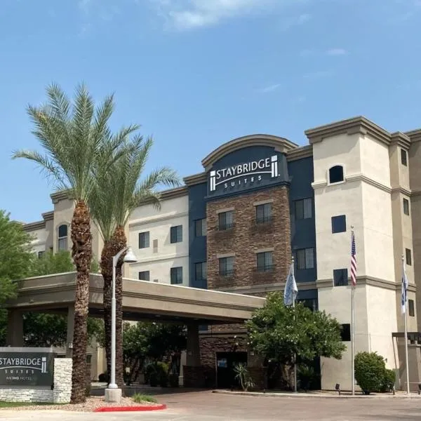 Staybridge Suites Phoenix Glendale Sports Dist, an IHG Hotel, отель в городе Глендейл
