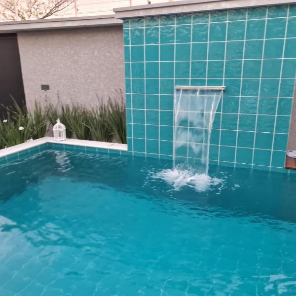 Casa nova, conforto total e perto da praia