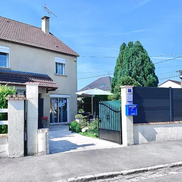 MaisonTevy - Appart & Studio pro-tourisme, hotel in Pontault-Combault