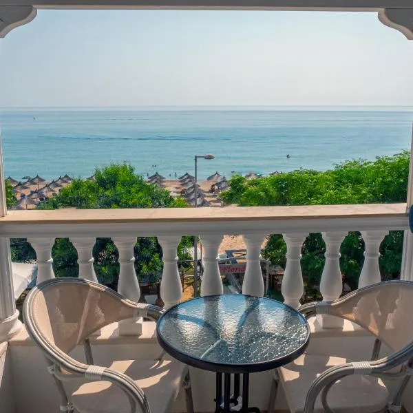 Vrachos Beach Hotel, ξενοδοχείο στον Βράχο