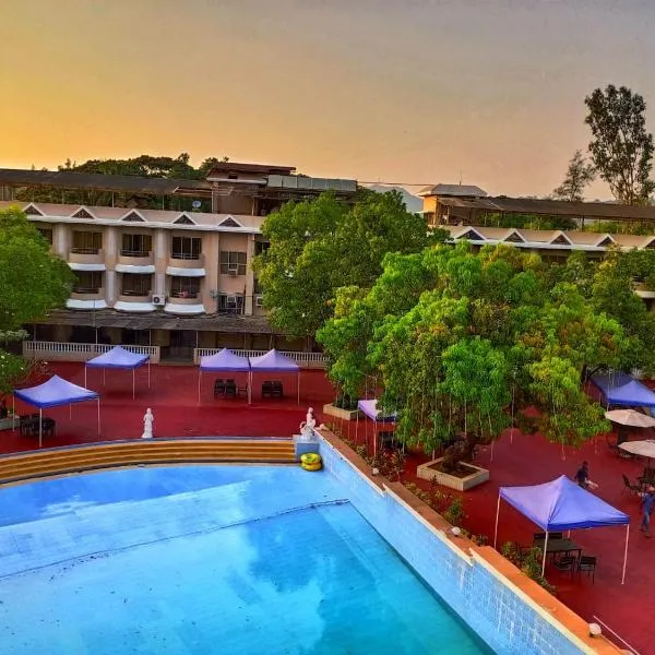Aron Resort Lonavala - Near Old Mumbai Pune Highway, hotell i Khopoli