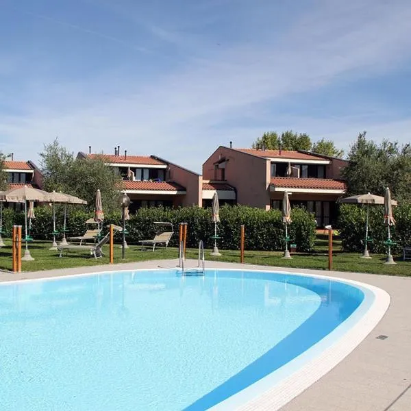 Villaggio Barbara, hotel v destinaci Moniga