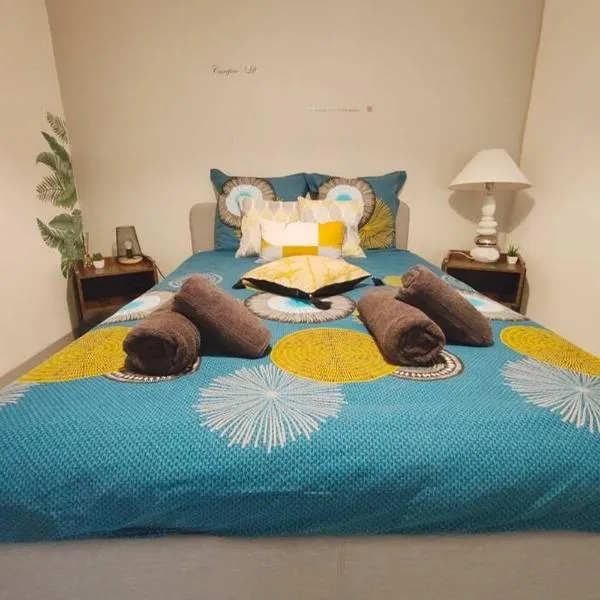 Le Petit Jean, hotel i La Vernelle