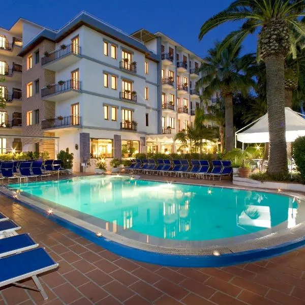 Hotel Caravel: Sant'Agnello'da bir otel