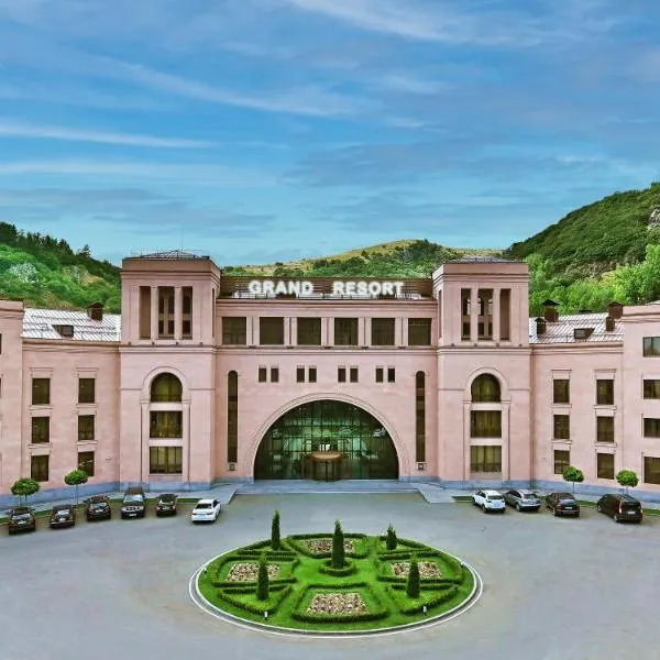 Viesnīca Grand Resort Jermuk pilsētā Džermuka