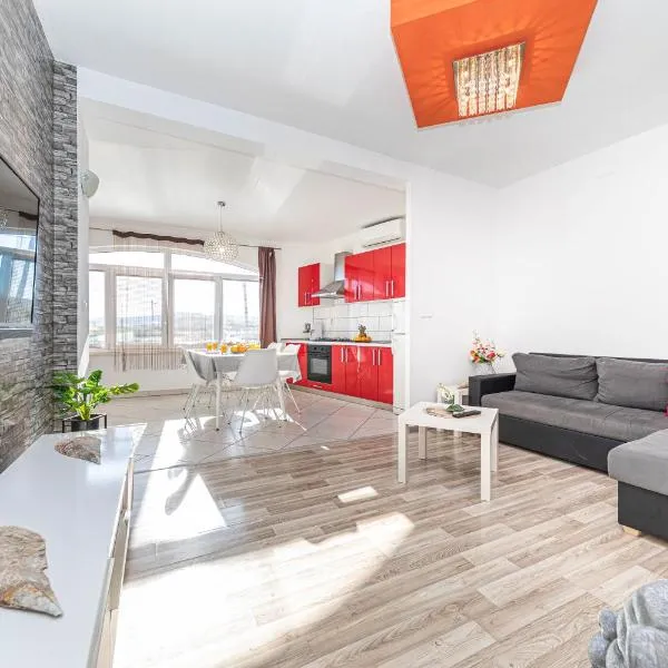 Apartment Marino, hotel u Kaštelima