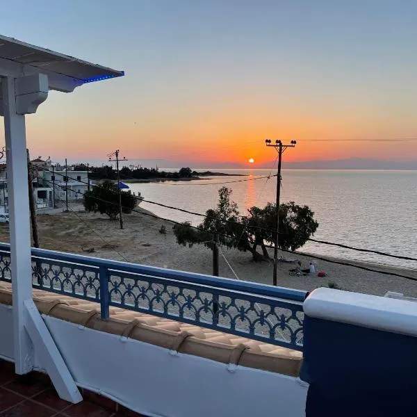 Coralli Rooms & Restaurant, hotel v destinaci Elafonisos