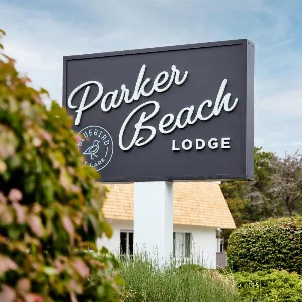 Bluebird Parker Beach Lodge, hotel en West Dennis