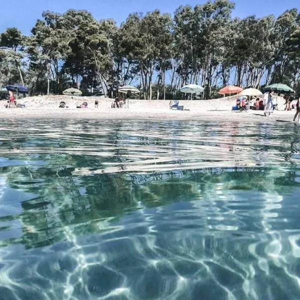 Appartamento nuovo super accessoriato sul mare, hotel Simeri Maréban