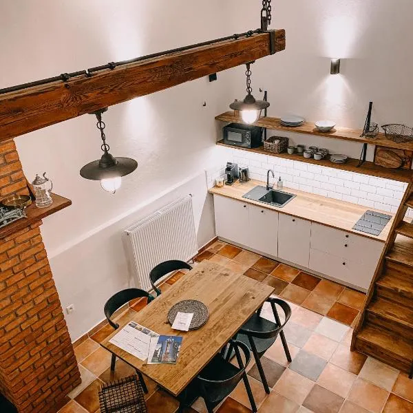 Apartmány Na Špejcharu, hotel v destinaci Stříbřec