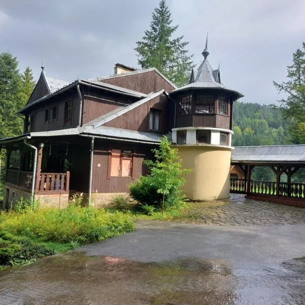 Leśna Skawica, hotell i Skawica