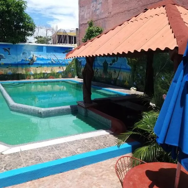 Hotel Suites Tropicana Ixtapa, viešbutis mieste Agua de Correa