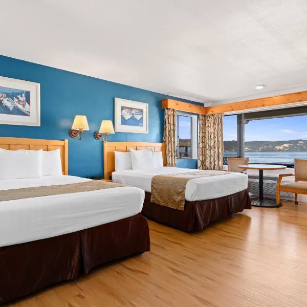 Skylark Shores Resort, hotel v destinaci Lakeport