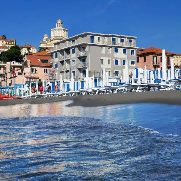 Hotel Croce Di Malta, hotel in Borgo dʼOneglia