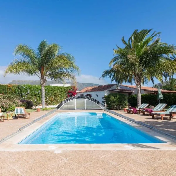 Finca El Picacho Apartments in the countryside 2 Km from the beach, hôtel à Tejina