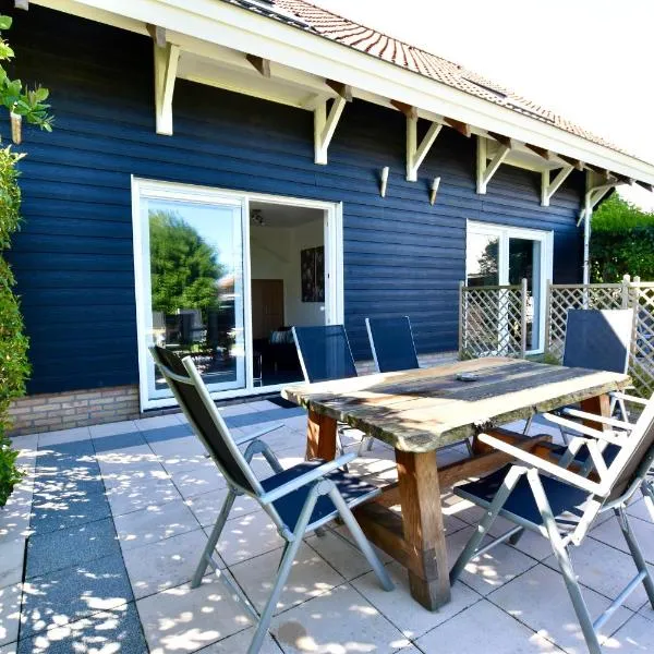 Resort De Vlasschure, hotel v destinaci Wissenkerke