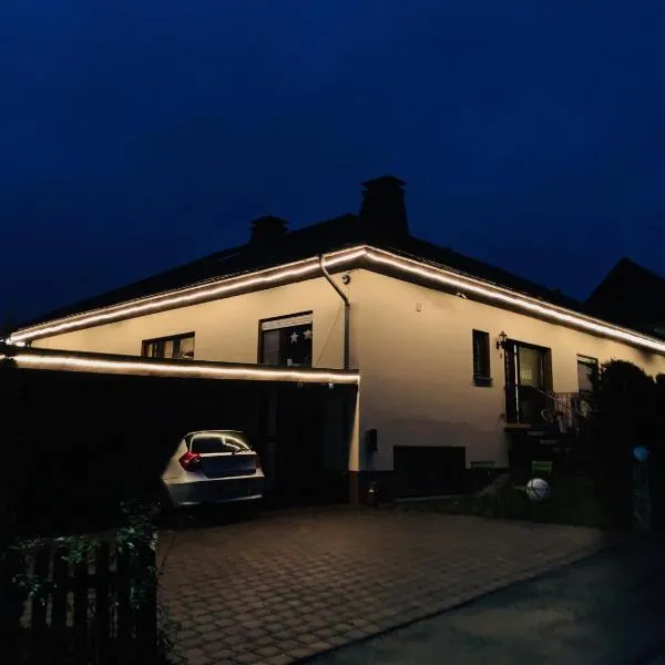 Maja Ferienwohnung, hotel v destinaci Goddelsheim