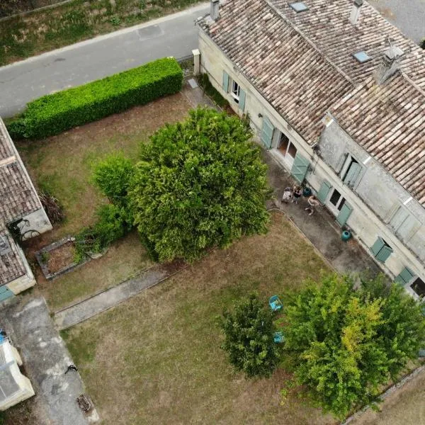 La Petite Auberge, hotel en Saint-Christoly-de-Blaye