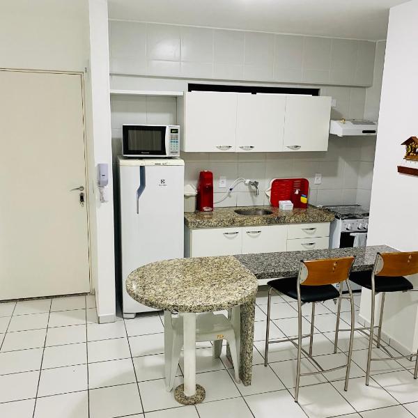 Quarto e sala com piscina próximo à praia - Foto 4