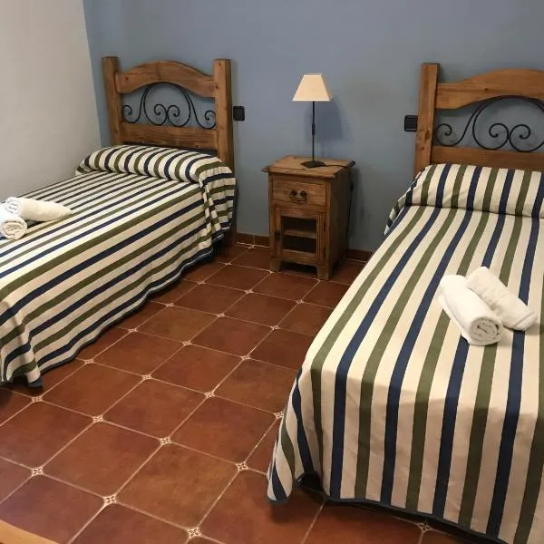 La venta el Membrillo, hotel in Santiago de Alcantara