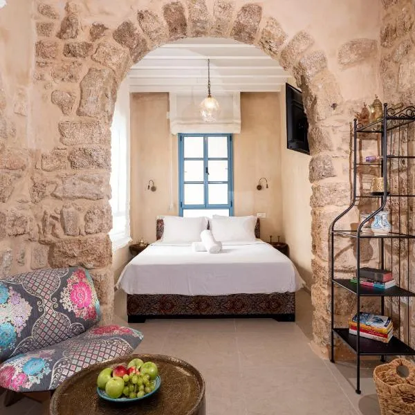Arabesque House, hotel v destinaci Akko